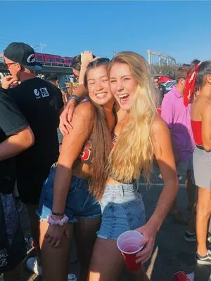 Karissa Lyle OnlyFans Leaked Free Thumbnail Picture - #r4FeCcxwNE