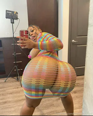 Karitamonique OnlyFans Leaked Free Thumbnail Picture - #4RYSbHABjd