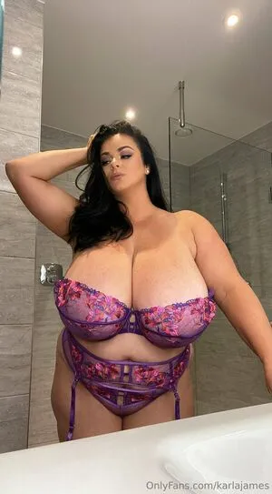 Karla James OnlyFans Leaked Free Thumbnail Picture - #sUY9b0Frfr