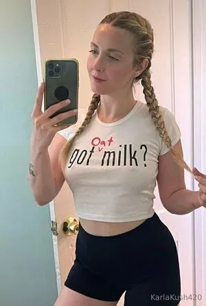 Karlakush420 OnlyFans Leaked Free Thumbnail Picture - #gDCntHnUJc