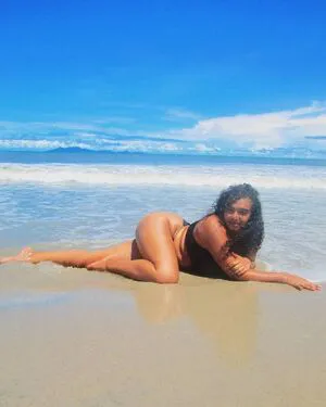 Karlamelito OnlyFans Leaked Free Thumbnail Picture - #USu6Ftw3LS