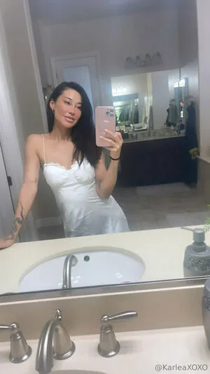 Karleaxoxo OnlyFans Leaked Free Thumbnail Picture - #BOTZkGOyVS
