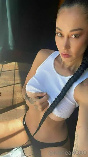 Karleaxoxo OnlyFans Leaked Free Thumbnail Picture - #LpNzZg2HGg