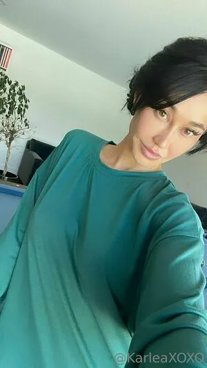 Karleaxoxo OnlyFans Leaked Free Thumbnail Picture - #b3ivqU4aNo