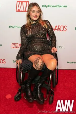 Karleexrosee OnlyFans Leaked Free Thumbnail Picture - #t6FHwZrt9k