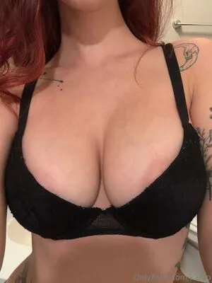 Karleexx01 OnlyFans Leaked Free Thumbnail Picture - #AGB44TXOAh