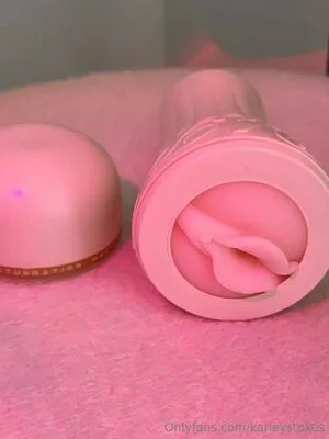 Karleystokes OnlyFans Leaked Free Thumbnail Picture - #uGyGJeJxwV