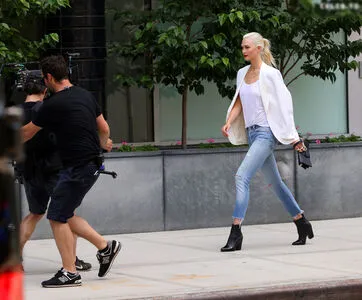 Karlie Kloss OnlyFans Leaked Free Thumbnail Picture - #98ebsel9aO