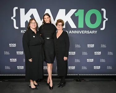 Karlie Kloss OnlyFans Leaked Free Thumbnail Picture - #HYlyorV0If