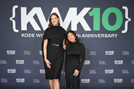 Karlie Kloss OnlyFans Leaked Free Thumbnail Picture - #xgGrsXL7BH