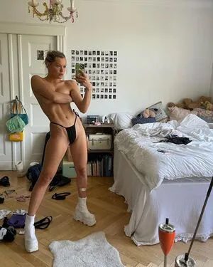 Karlotta Emilie Henke OnlyFans Leaked Free Thumbnail Picture - #5zwDH0tYp9