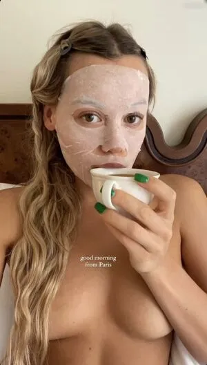 Karlotta Emilie Henke OnlyFans Leaked Free Thumbnail Picture - #9qhaGtr4Z4