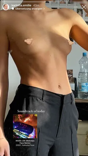 Karlotta Emilie Henke OnlyFans Leaked Free Thumbnail Picture - #GOAJIJUSep