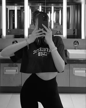 Karlotta Nila OnlyFans Leaked Free Thumbnail Picture - #53MRfCYPjP