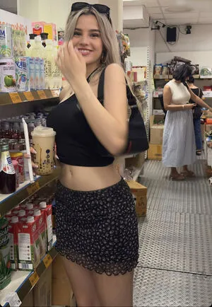 Karlotta Nila OnlyFans Leaked Free Thumbnail Picture - #tlAzJ7Hrfm
