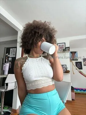 Karlye OnlyFans Leaked Free Thumbnail Picture - #ybHsYSPMO5