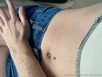 Karlyscorner OnlyFans Leaked Free Thumbnail Picture - #tqoiYc7Bcc