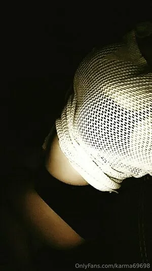 Karma69698 OnlyFans Leaked Free Thumbnail Picture - #26hEZmx21l