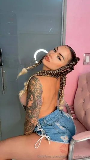 Karmen Unlocked OnlyFans Leaked Free Thumbnail Picture - #hvKVAfMPt6