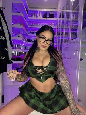 Karmenkarma OnlyFans Leaked Free Thumbnail Picture - #1jrwKFWpTJ