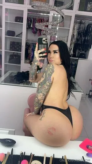 Karmenkarma OnlyFans Leaked Free Thumbnail Picture - #K8LkkGScuD