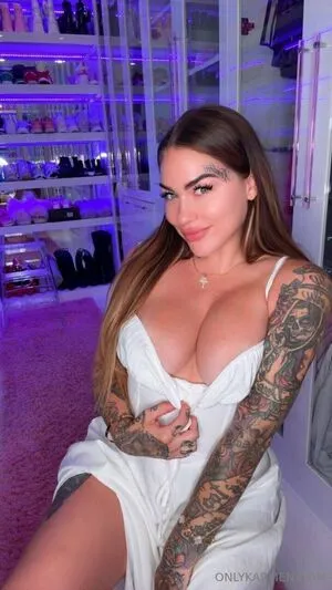 Karmenkarma OnlyFans Leaked Free Thumbnail Picture - #YZ65xPd948