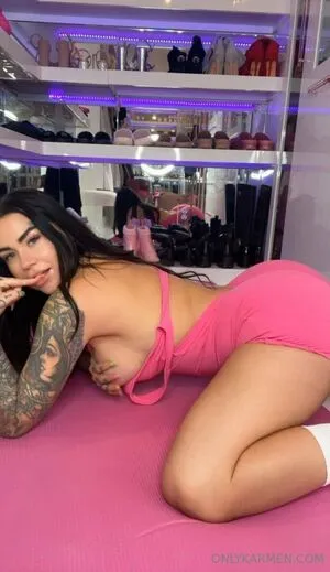 Karmenkarma OnlyFans Leaked Free Thumbnail Picture - #r8RTWWGSEw