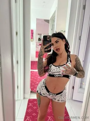 Karmenkarma OnlyFans Leaked Free Thumbnail Picture - #s5eAzIrwjc