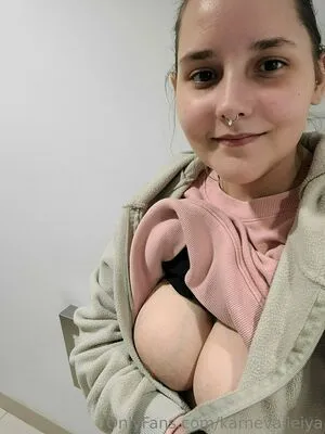 Karnevalleiya OnlyFans Leaked Free Thumbnail Picture - #KSjCC5FwXr
