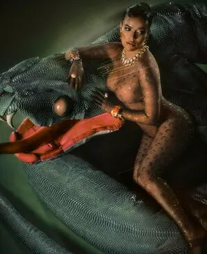 Karol G OnlyFans Leaked Free Thumbnail Picture - #1O8EJ0XeUc