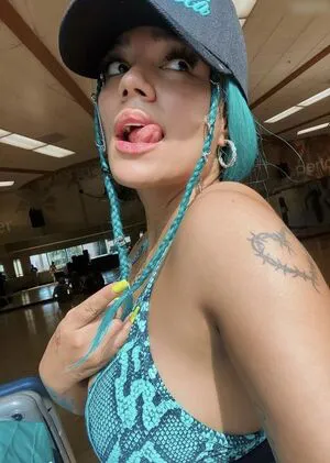 Karol G OnlyFans Leaked Free Thumbnail Picture - #60CrZU2cf8