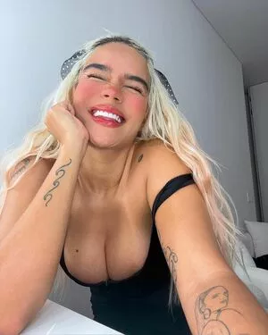 Karol G OnlyFans Leaked Free Thumbnail Picture - #H6QmhS0oIx