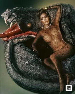 Karol G OnlyFans Leaked Free Thumbnail Picture - #TnCxr9sYFJ