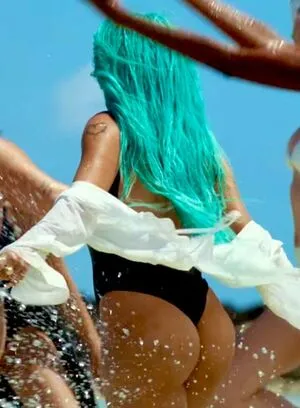 Karol G OnlyFans Leaked Free Thumbnail Picture - #gzMCsrAc1G