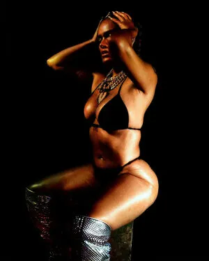 Karol G OnlyFans Leaked Free Thumbnail Picture - #vPgIm25Aal