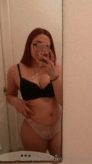 Karolavix OnlyFans Leaked Free Thumbnail Picture - #1Y2d6Gftc1