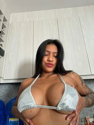 Karolayvargas OnlyFans Leaked Free Thumbnail Picture - #10beCCujXg