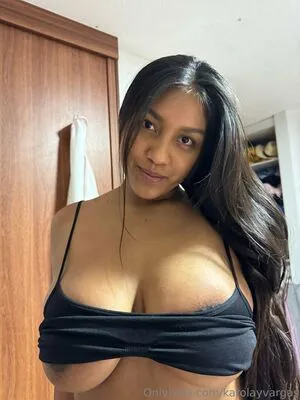 Karolayvargas OnlyFans Leaked Free Thumbnail Picture - #SW5Q6zkAky