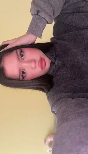 Karolin Ka OnlyFans Leaked Free Thumbnail Picture - #7IMOVQl4zk