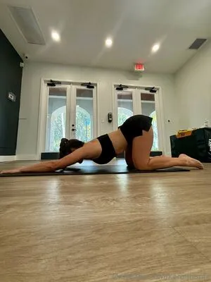 Karolina Kowalkiewicz OnlyFans Leaked Free Thumbnail Picture - #CY42u4lveW
