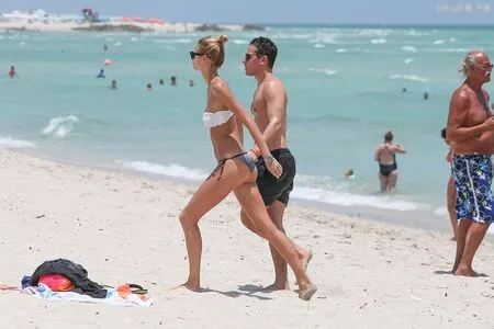 Karolina Kurkova OnlyFans Leaked Free Thumbnail Picture - #ltkSmNmbu5
