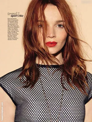 Karoline Herfurth OnlyFans Leaked Free Thumbnail Picture - #sTR7z0N4z2