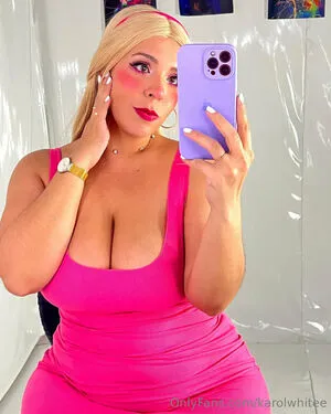 Karolwhitee OnlyFans Leaked Free Thumbnail Picture - #SzAEhcEm8a