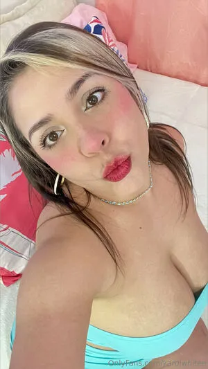 Karolwhitee OnlyFans Leaked Free Thumbnail Picture - #dxFMQvT5G7