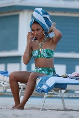 Karrueche Tran OnlyFans Leaked Free Thumbnail Picture - #8tFx4Wz5FX