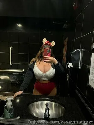 Kaseymadrazo OnlyFans Leaked Free Thumbnail Picture - #bWvUXeL6BW