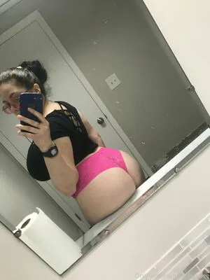 Kashabaee OnlyFans Leaked Free Thumbnail Picture - #0501EJv9pg