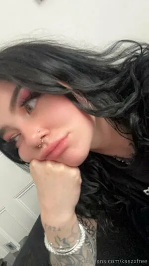 Kaszxfree OnlyFans Leaked Free Thumbnail Picture - #27NjRmfSA3