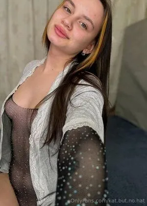 Kat But No Hat OnlyFans Leaked Free Thumbnail Picture - #gzMIuQ1DUK