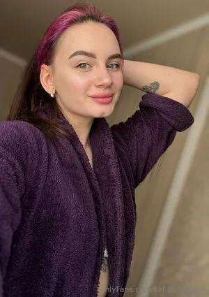 Kat But No Hat OnlyFans Leaked Free Thumbnail Picture - #js6ZRW0azC